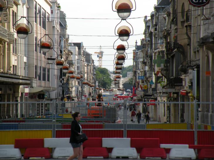  travaux du tramway dans la rue de Vesles